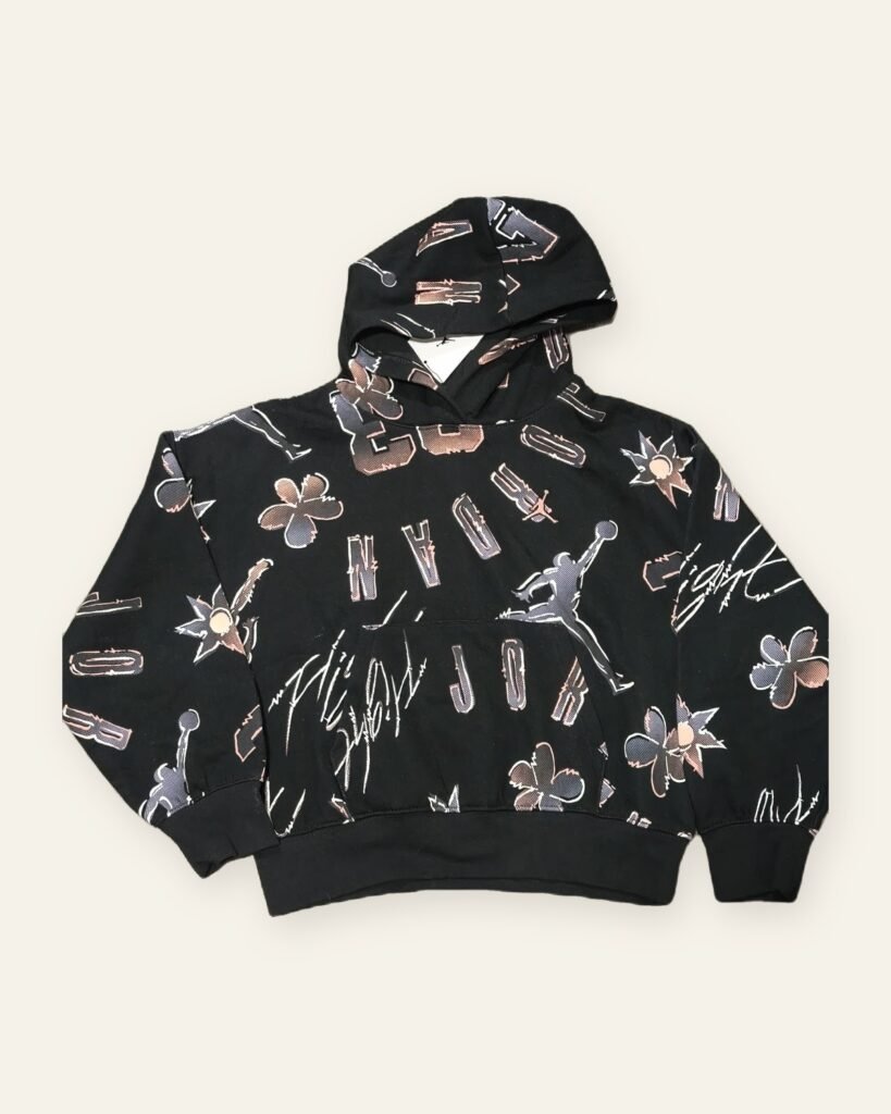Jordan Older Kids' Pullover Hoodie — Black All-Over Print – front view