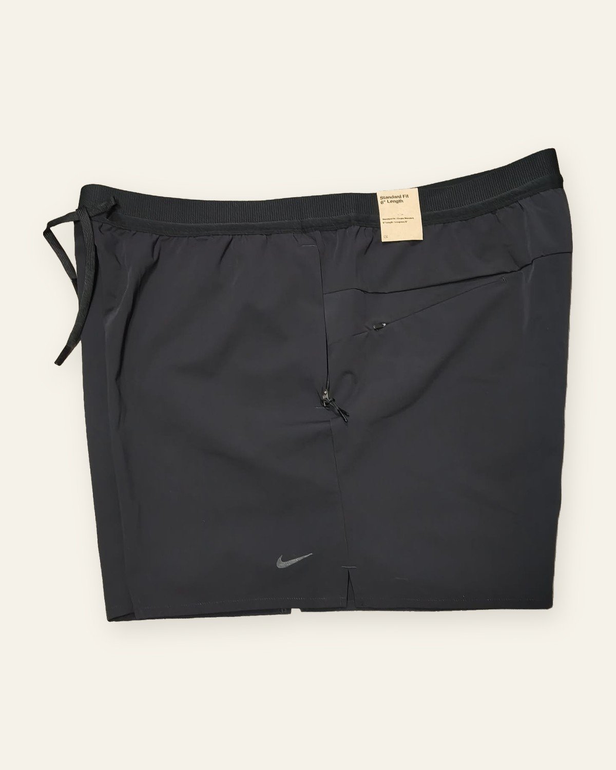Nike A.P.S. Dri-FIT 6-inch Versatile Shorts, Black – side view